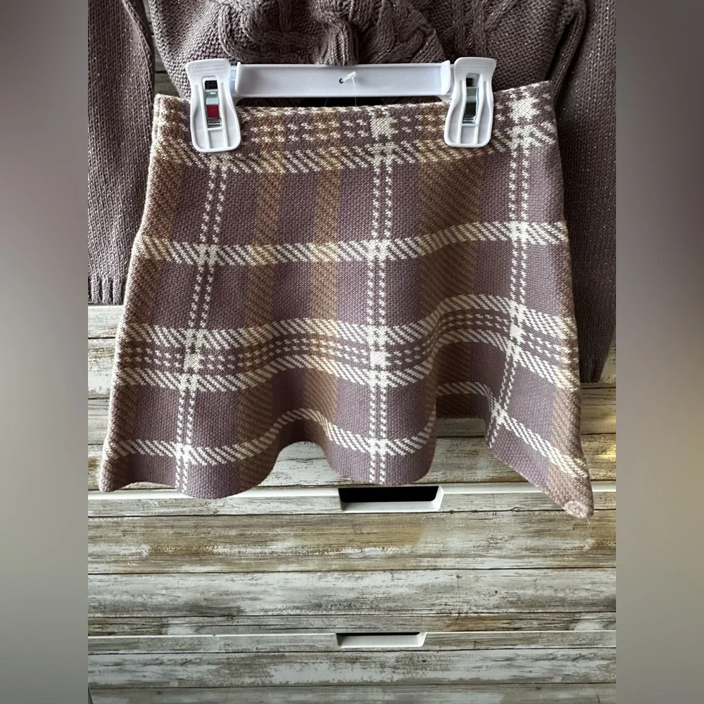 cupcakes & cashmere adorable piece